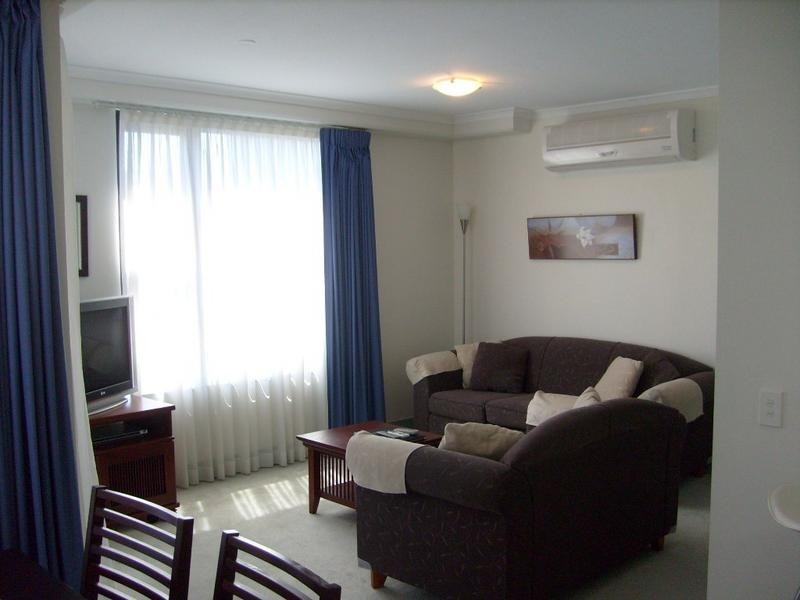 Broadbeach QLD 4218