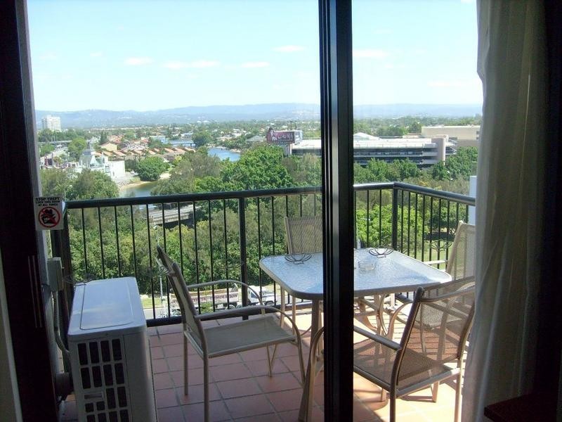 Broadbeach QLD 4218