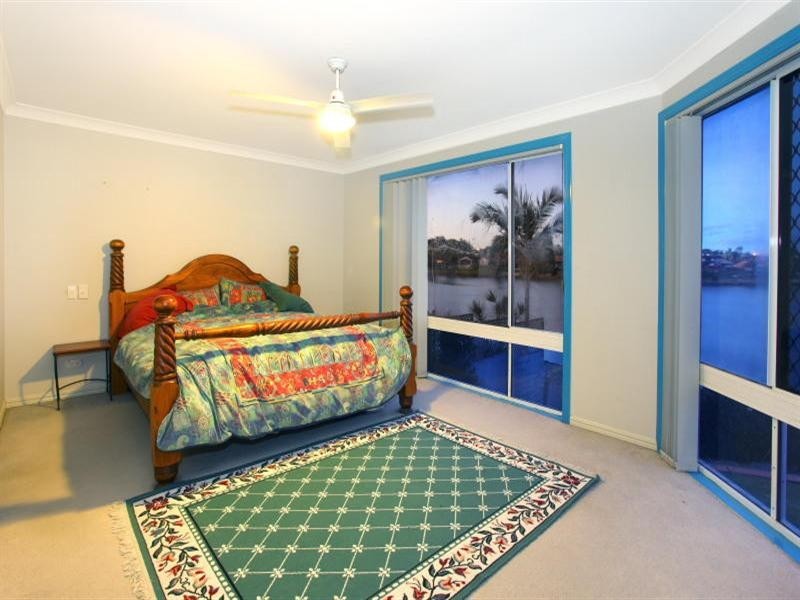 23 Cabana Boulevard, Benowa QLD 4217