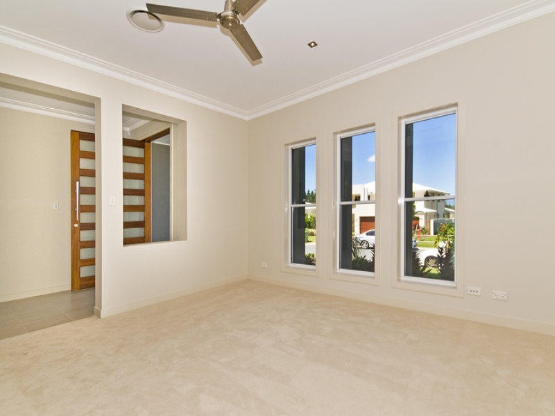 Ashmore QLD 4214