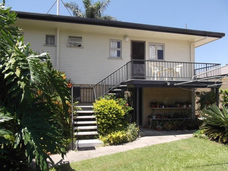 10 Beatty Street, Southport QLD 4215