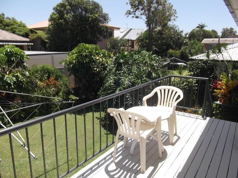 10 Beatty Street, Southport QLD 4215