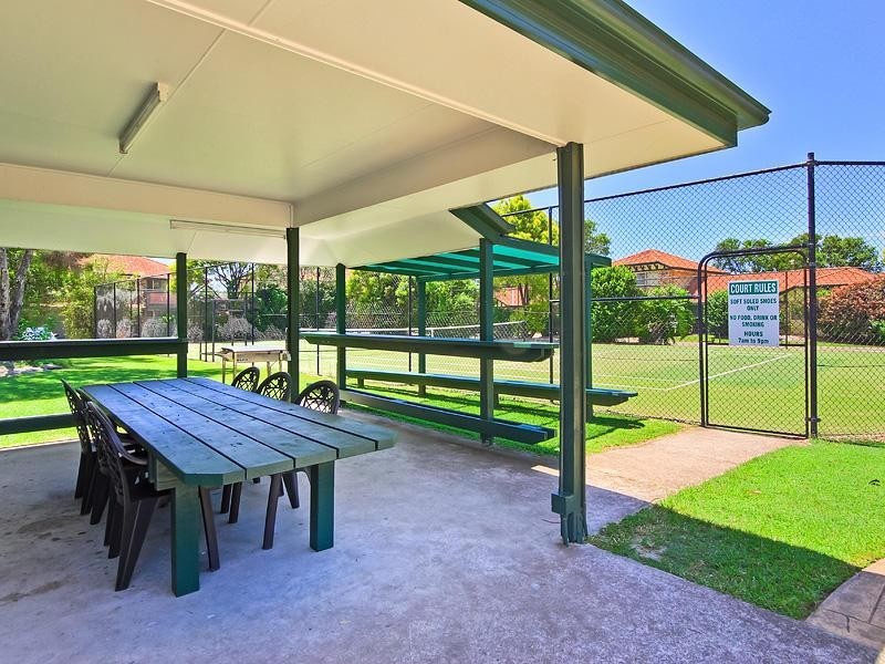 3 Tristan Place.  23 Tristan Court, Benowa QLD 4217