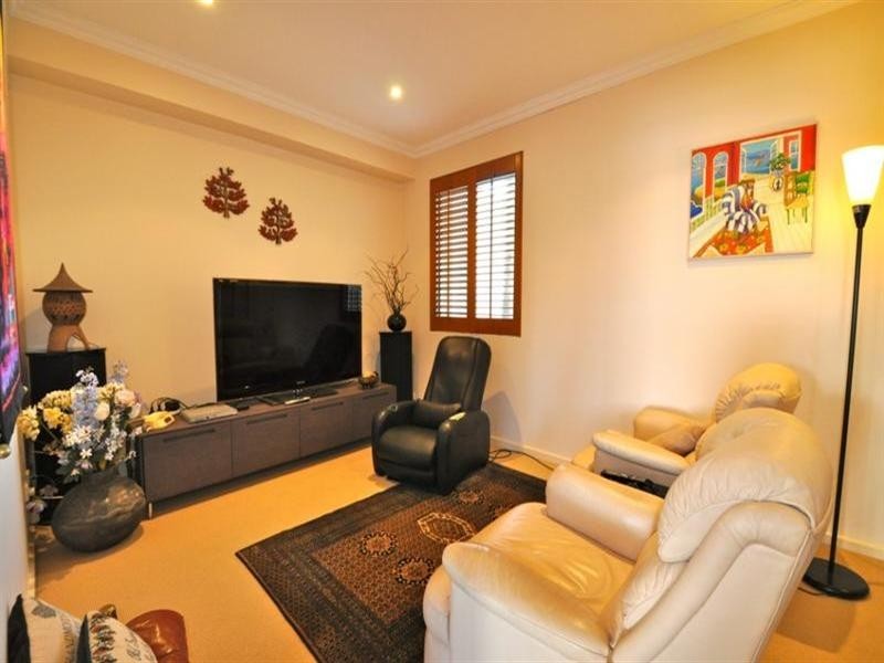 66 Nicklaus Court. Lakelands Signature Living., Merrimac QLD 4226