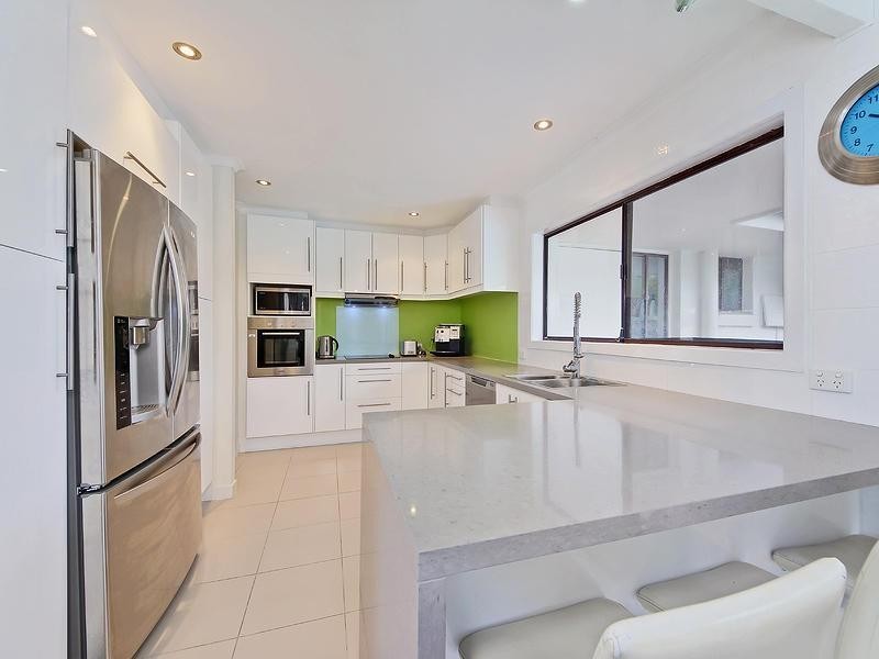 18 Tiwi Street, Sorrento QLD 4217