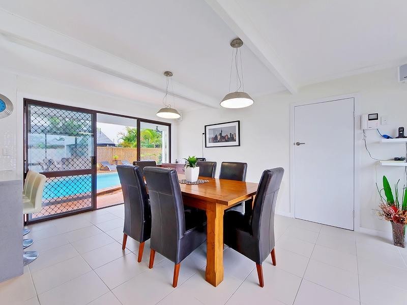 18 Tiwi Street, Sorrento QLD 4217