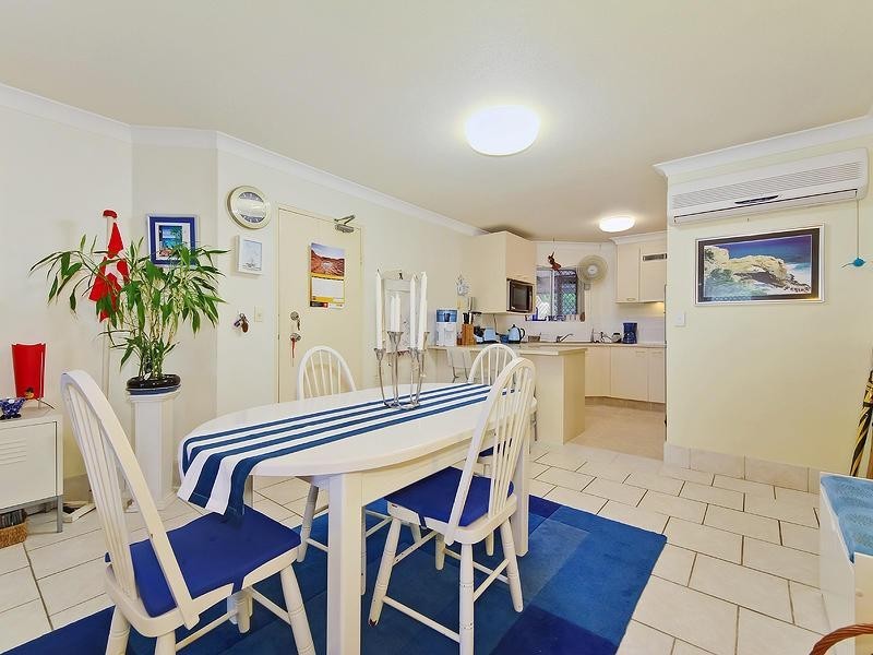 5 Paradise Gardens. 19 Heath Street, Southport QLD 4215