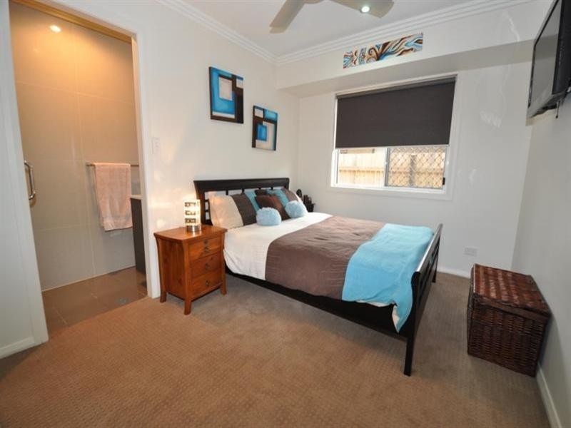 38 Lochinvar Court, Ashmore QLD 4214