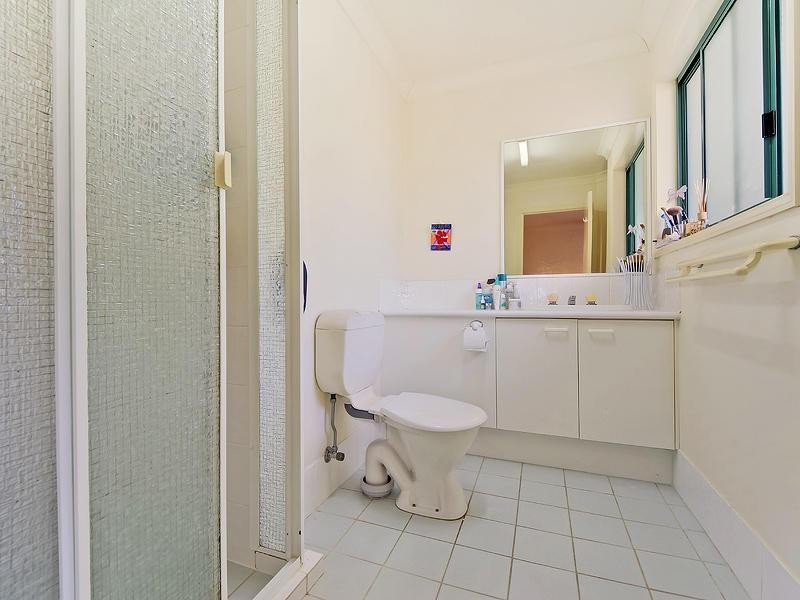 11 Benowa Lodge.  87 Heeb Street, Ashmore QLD 4214