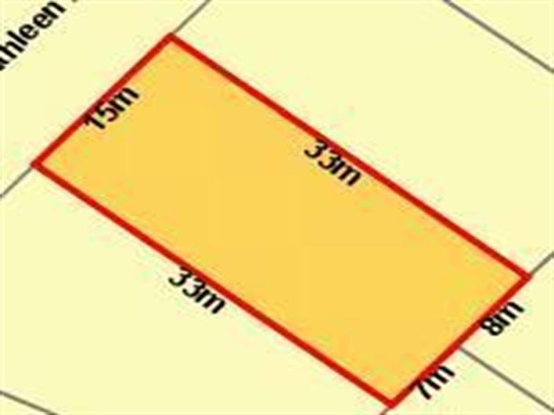 8 Kathleen Avenue, Southport QLD 4215