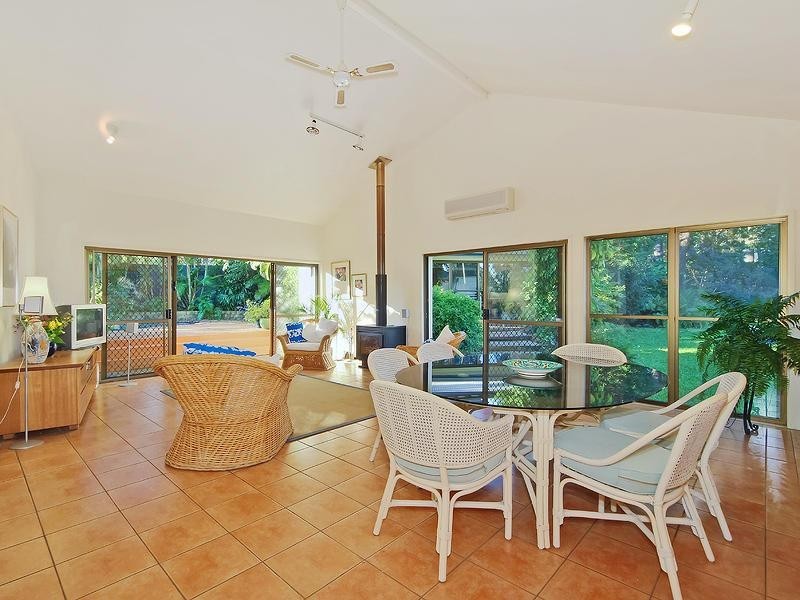 6 Midgera Street, Ashmore QLD 4214