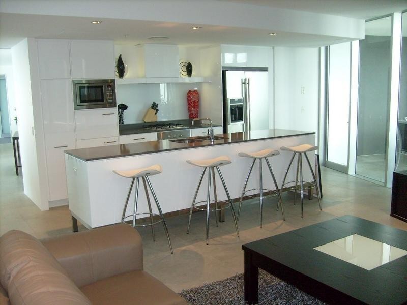 9 Q1. Hamilton Avenue, Surfers Paradise QLD 4217