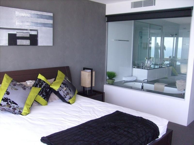 9 Q1. Hamilton Avenue, Surfers Paradise QLD 4217