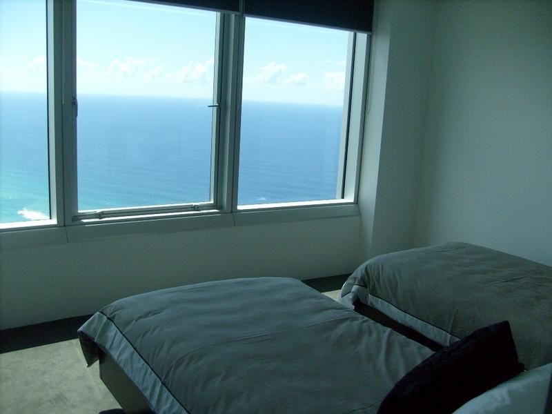 9 Q1. Hamilton Avenue, Surfers Paradise QLD 4217