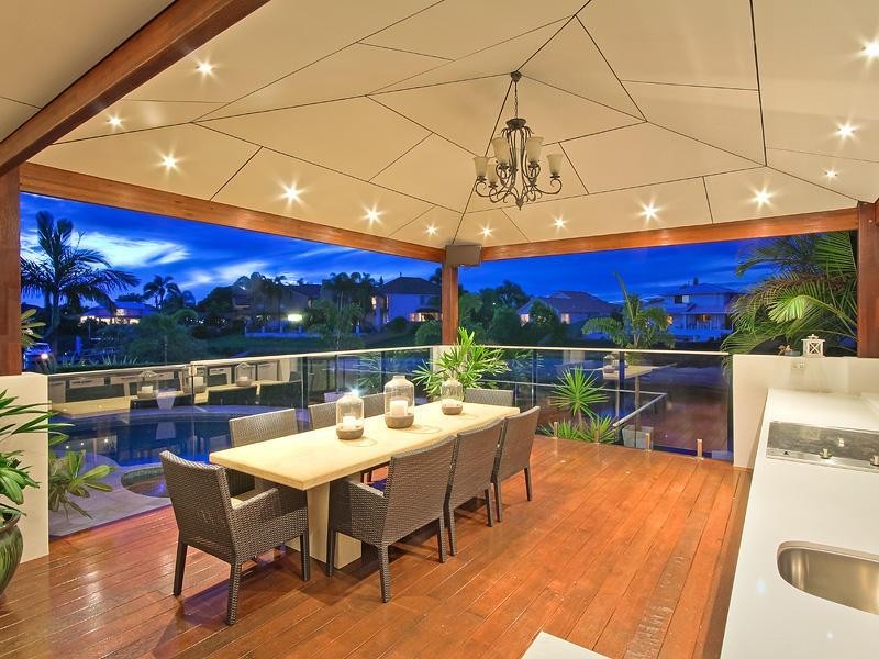 22 Donegal Crescent, Sorrento QLD 4217