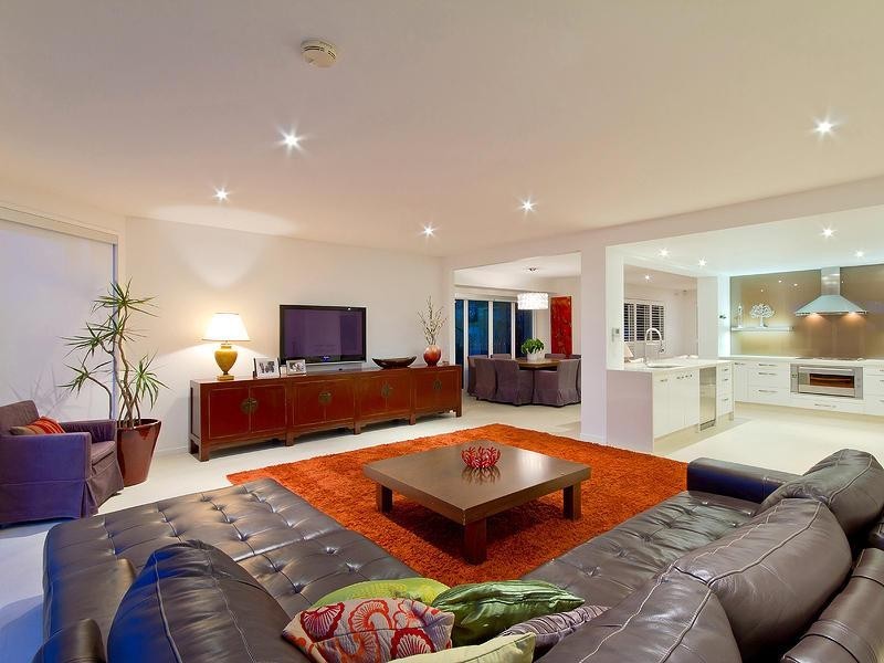 22 Donegal Crescent, Sorrento QLD 4217