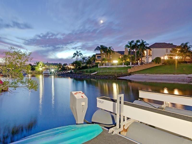 22 Donegal Crescent, Sorrento QLD 4217