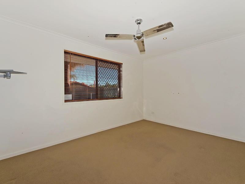 23 Warrigal Crescent, Ashmore QLD 4214