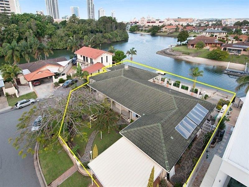 Broadbeach Waters QLD 4218
