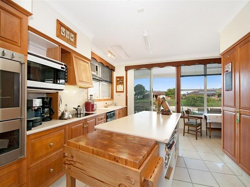 Broadbeach Waters QLD 4218