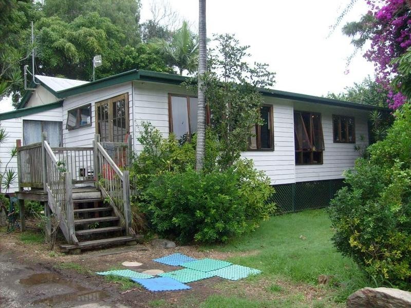 93 Musgrave Avenue, Labrador QLD 4215