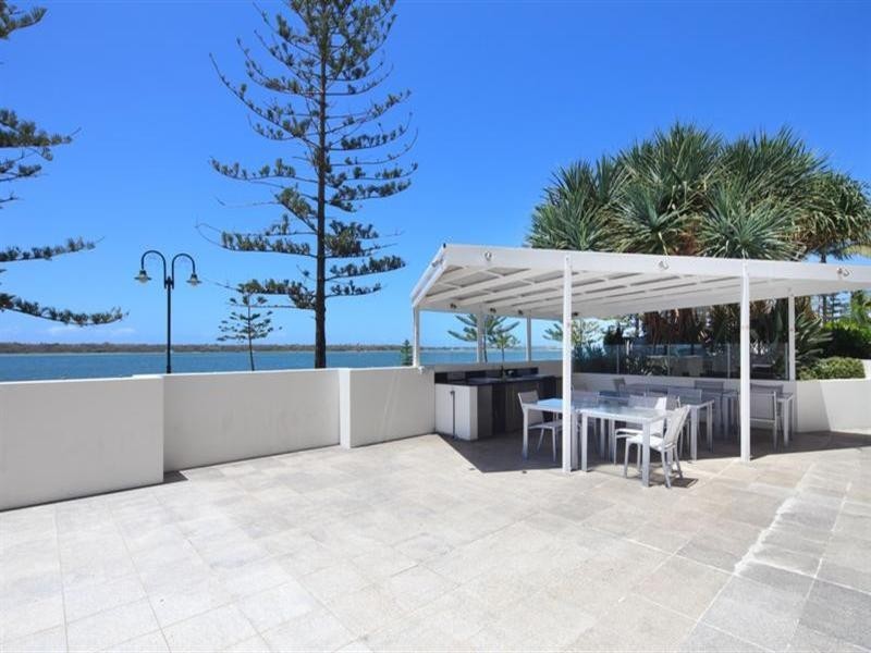 608 Silvershore. 430 Marine Parade, Biggera Waters QLD 4216