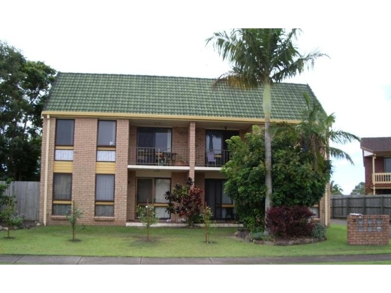 20 Bianca Court, Sigatoka Place, Clear Island Waters QLD 4226
