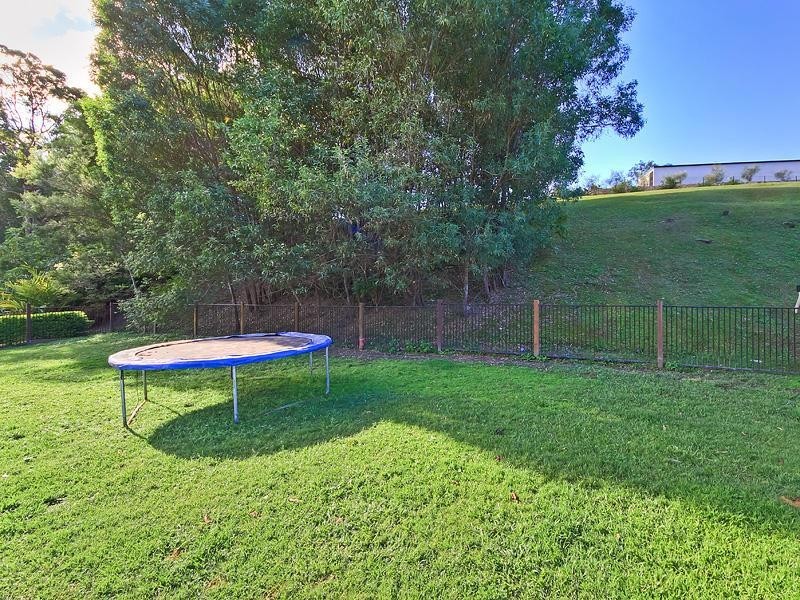 37 Mountain View Crest, Mount Nathan QLD 4211