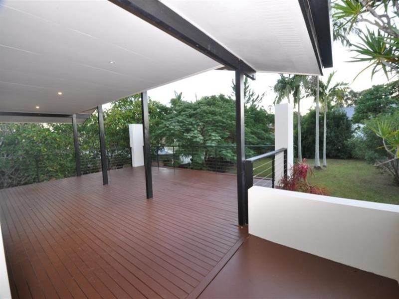 325 Ashmore Road, Benowa QLD 4217