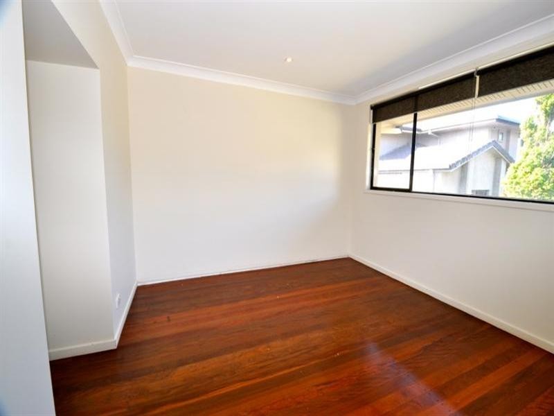 325 Ashmore Road, Benowa QLD 4217