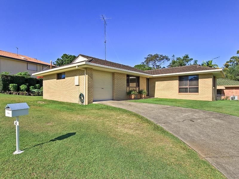 4 Gardiners Place, Southport QLD 4215