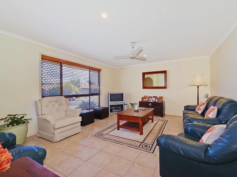 4 Gardiners Place, Southport QLD 4215