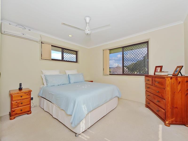 4 Gardiners Place, Southport QLD 4215