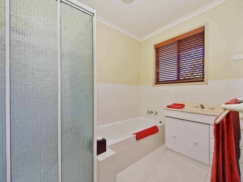 4 Gardiners Place, Southport QLD 4215