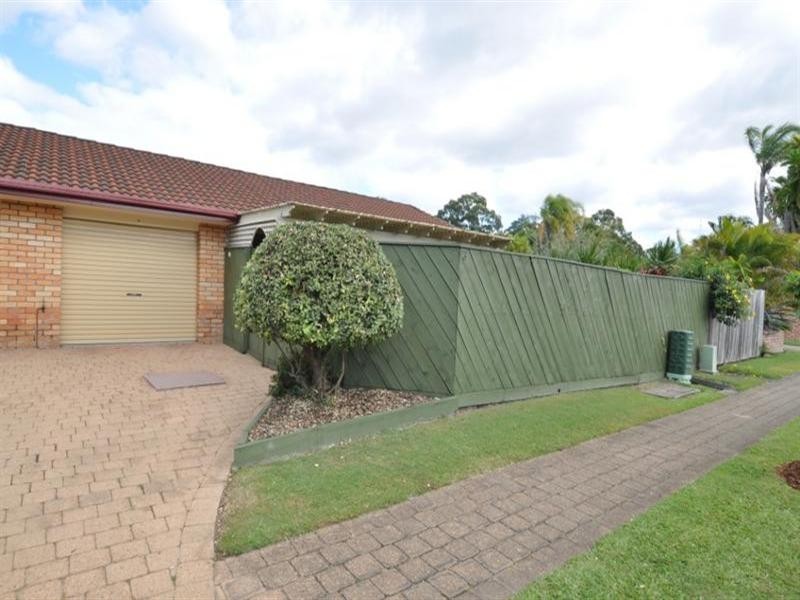 31-35 St Kevins Ave. Paradise Palms, Benowa QLD 4217