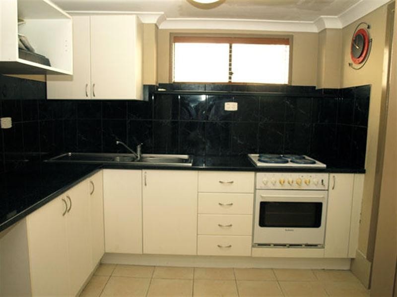 Ashmore QLD 4214