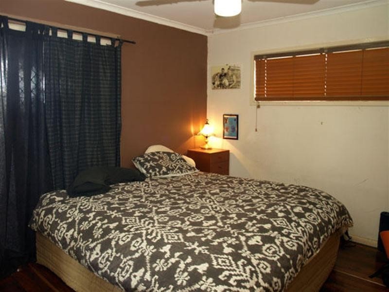 Ashmore QLD 4214