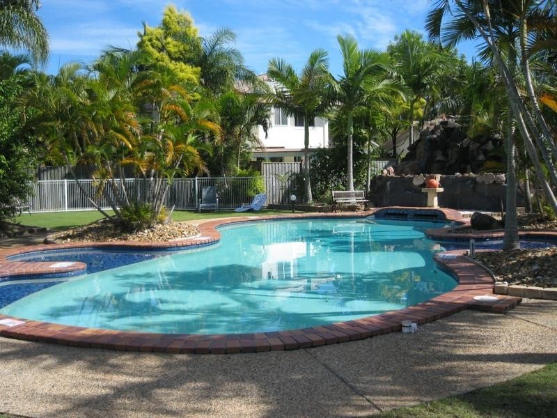 2 Surfers Palms North, St Kevins Avenue, Benowa QLD 4217