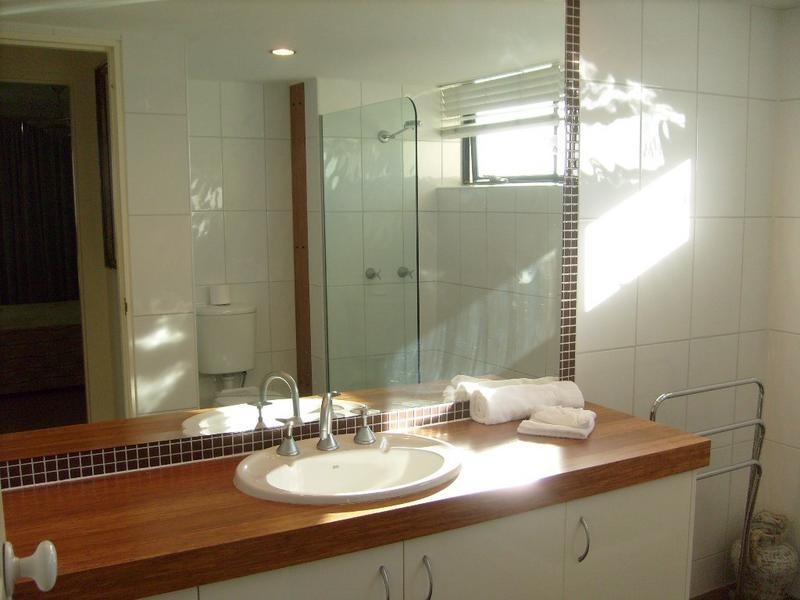 22 Genesis. Surfers Paradise Boulevard, Surfers Paradise QLD 4217