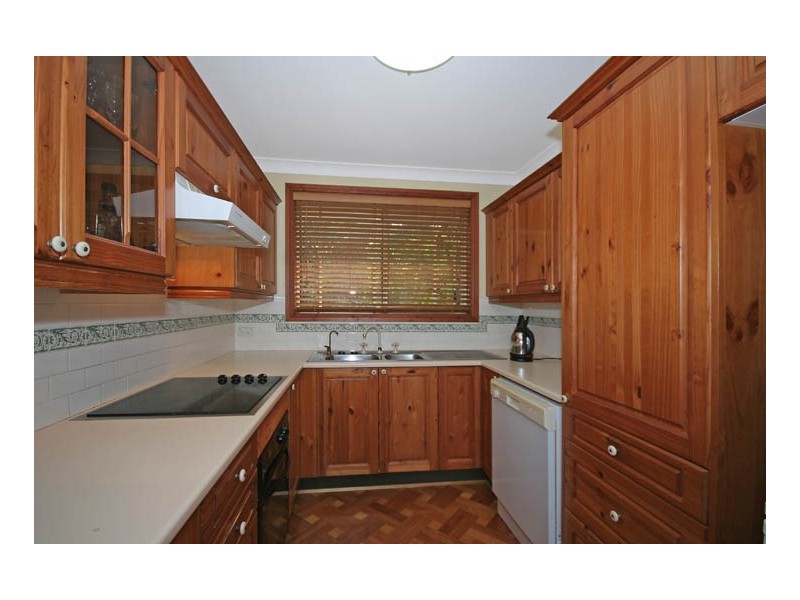 103 Glencoe Street, Sutherland NSW 2232