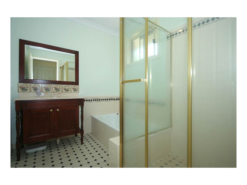 103 Glencoe Street, Sutherland NSW 2232