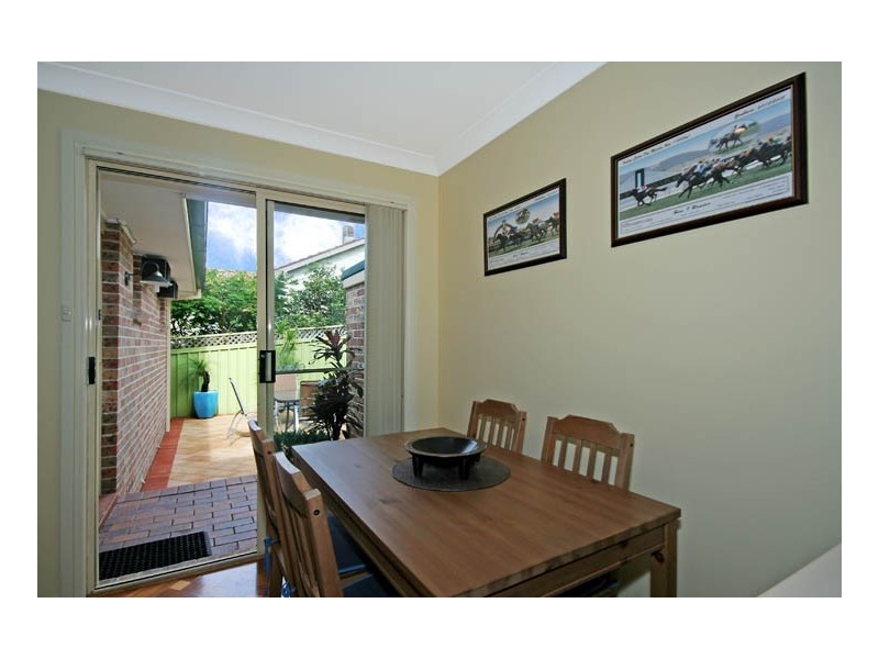 103 Glencoe Street, Sutherland NSW 2232