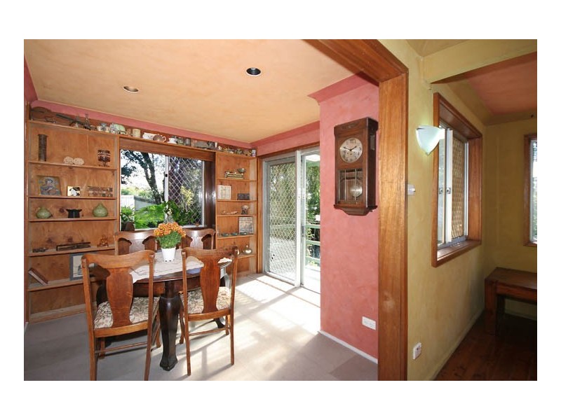 1 Freeman Road, Heathcote NSW 2233