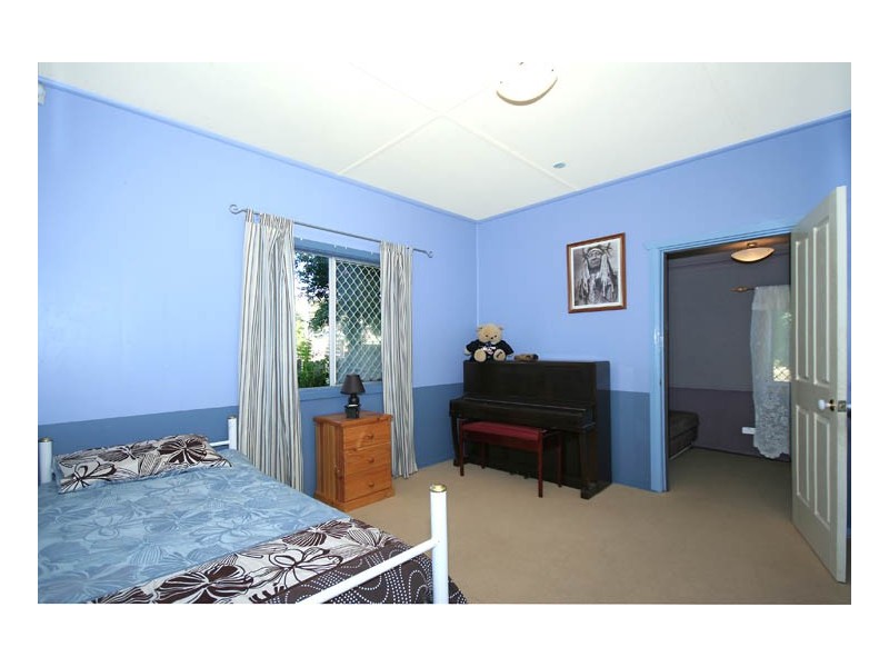 1 Freeman Road, Heathcote NSW 2233