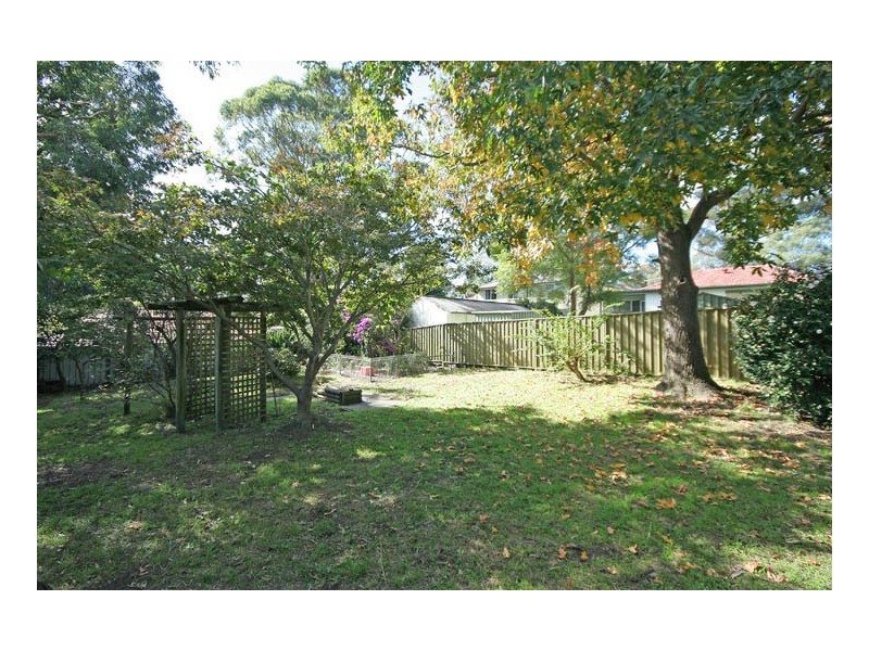 1 Freeman Road, Heathcote NSW 2233
