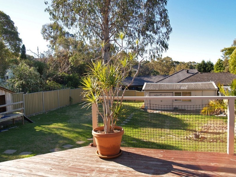17 Glenview Place, Engadine NSW 2233