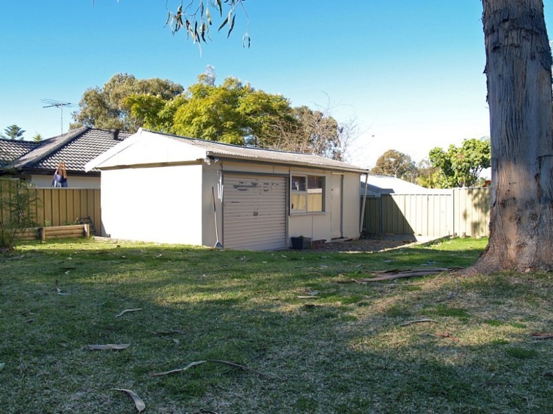 17 Glenview Place, Engadine NSW 2233