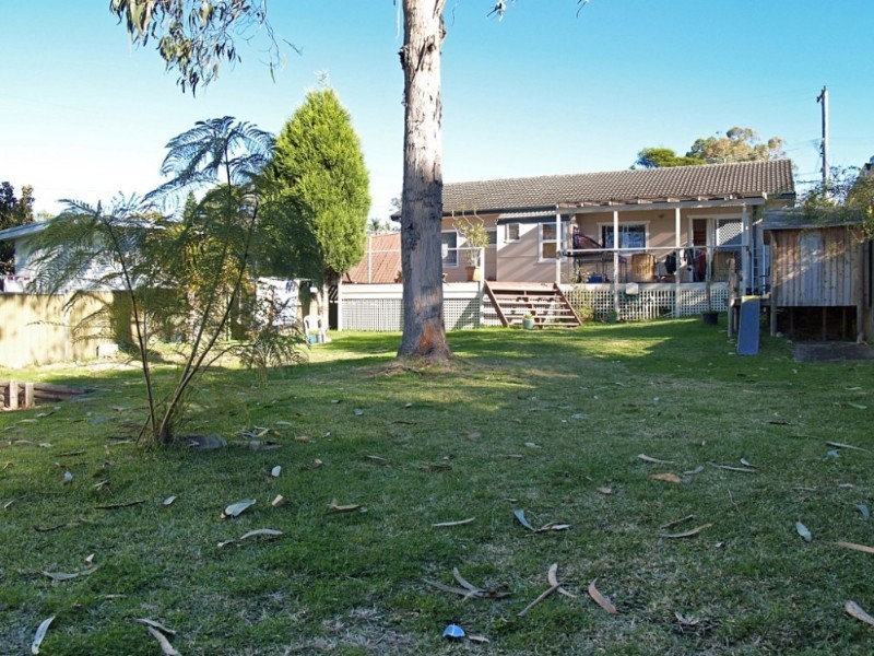 17 Glenview Place, Engadine NSW 2233