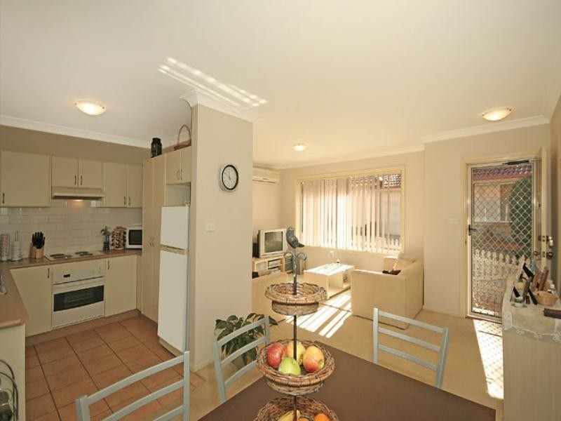 12/34 Toronto Parade, Jannali NSW 2226