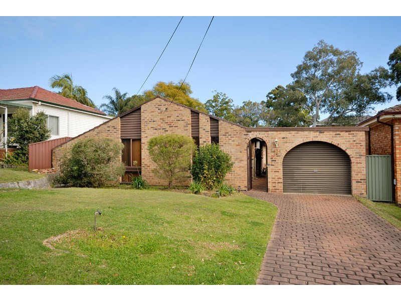125 Ridge Road, Engadine NSW 2233